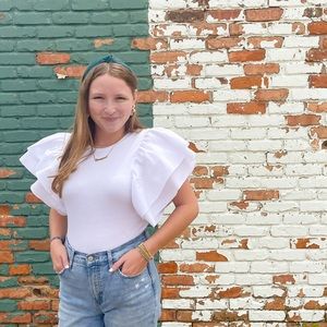 Meet your Posher, Reagan